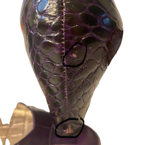 Sam Edelman Purple Faux Alligator Print Cone Heel Pumps in Sz. 8.5M - Picture 7 of 7